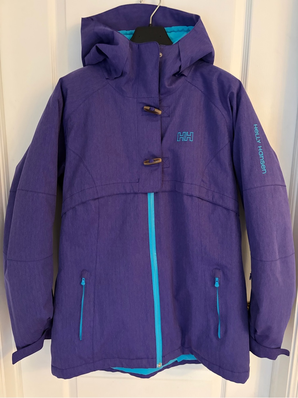 Helly Hansen Purple Ski Jacket with Bright Blue Trim